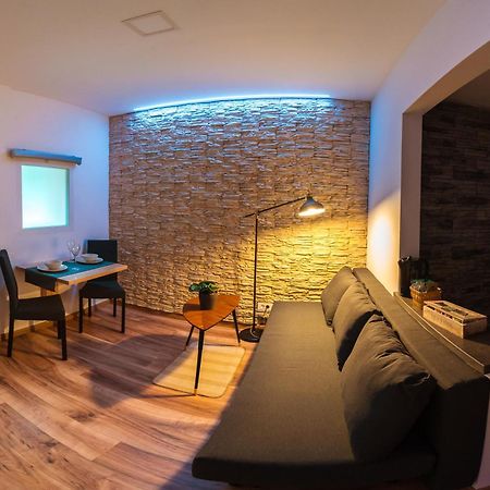 Savna Cimr Apartamento Mezica Exterior foto